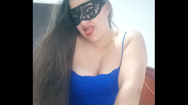 Asmr En Espa&ntilde;ol - Mexicana Perra De Ojos De Gata Hindo Puta De Vagina Grande Se Desnuda Y Se Toca Con Un Fan Desi Bhabhi Mexican Cat Eyed Bitch Hindo Puta De Vagina Grande Gets Naked And Touches Herself With A Fan thumbnail