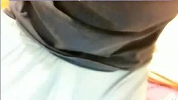 Geile milf bl&auml;st und wird vollgespritzt