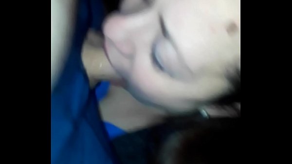 Garage head from a sexy Latina_Brunette. (First video upload)