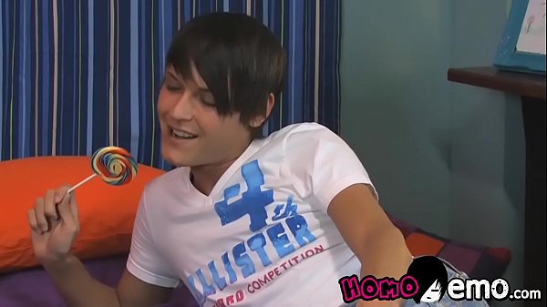 Emo twink gets anal session with friend 