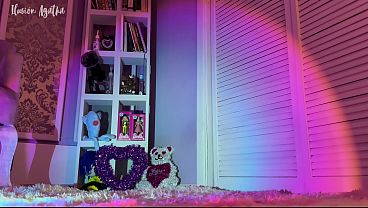 Nonton Llego A Casa Para Tocarme Despues De Nuestra Cita Rom&aacute;ntica thumbnail