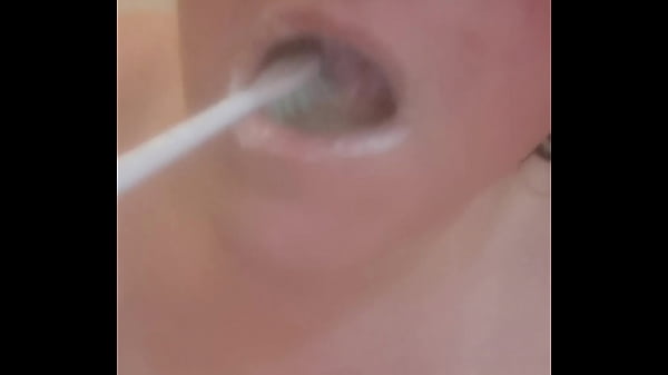 Oral fixation tooth brushing electric tooth brush 