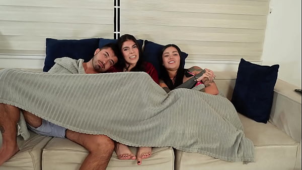 Play MP4 - MY FRIEND'S HUSBAND FUCKS ME HARD AND NON-STOP WHILE HIS WIFE ISN'T LOOKING - LA ROLA