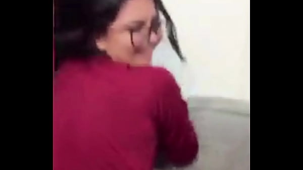 Gostosa leva tap&atilde;o na bunda insta cahfogg