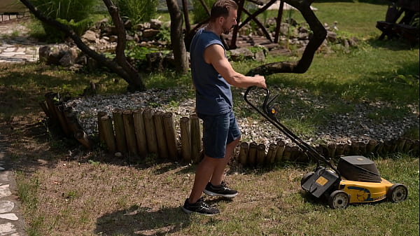 Nonton Bikini Clad Babe Princess Alice Takes An Anal Pounding From The Maintenance Guy Gp3179 thumbnail