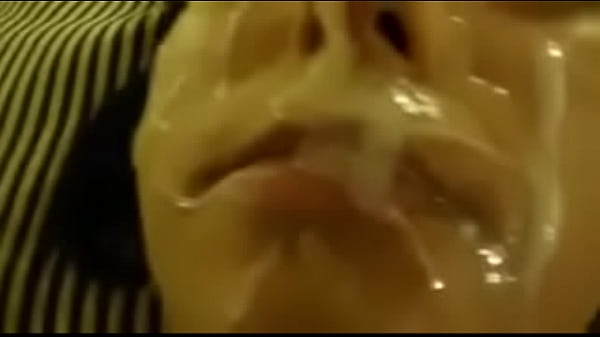 Sweet youngbroad gets thisdude s_hot cum_on her face while