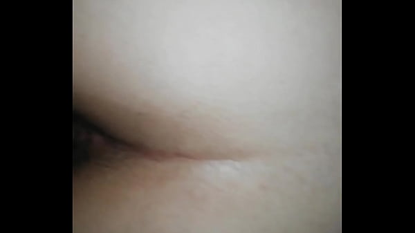 se dmi esposa viendo netflix la despierto yahora pide que_le su culo y su_coño sepreparapara sexo anal_le meto_mi vergagime deplacer_y le dejo mi semen en sucara PARTE 2