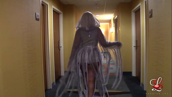 Play MP4 - Spooky Halloween Corpse Bride fucked by BBC