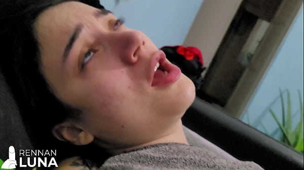 Novinha Gostosa e Safada Dando a Bucetinha pro Dotado Meter Forte! 