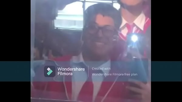 CANTANTE HACE VENIRA TODOSCON SU_MUSICA