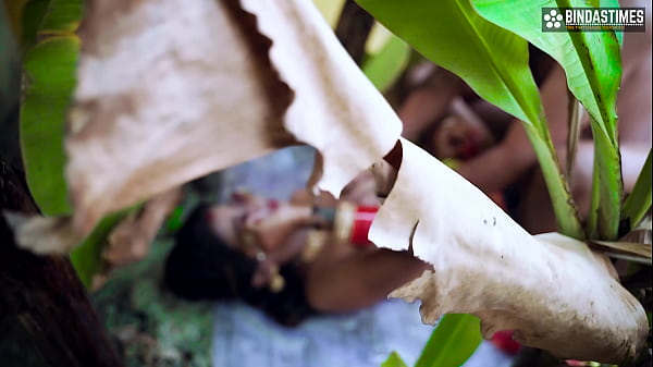 Play MP4 - Pati ke chhote bhai apne hi nai nawalee bhabhi ko impress karke chodne ka maja luta jab ghar pe bhaiya nahi tha