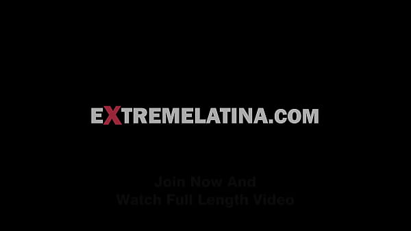 Skinny babe huge cervix great pussy fist 