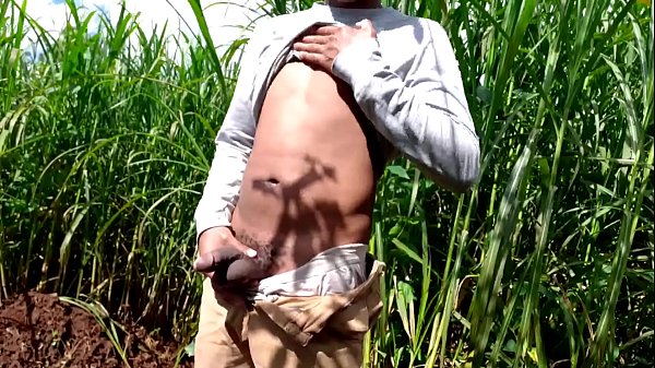 Play MP4 - Indian Stepsister Secretly Films Stepdad Masturbating Outside