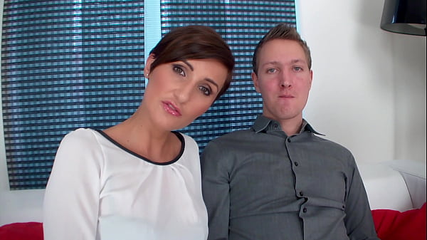 Short haired wife gabrielle gucci takes a huge black cock dtw2731