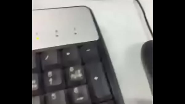 Nonton Trim.8ea732a1-f6d3-4842-bc5b-1822f133d05c.mov thumbnail