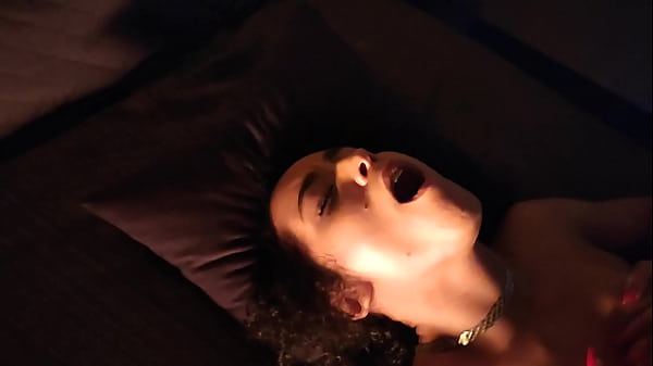 Priscila Belini Fazendo Uma Massagem Maravilhosa No Espaco Salvaley - Vania Salvaley thumbnail