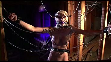 Hannah is a submissive woman who loves to be dominated, punished, and fed with sperm