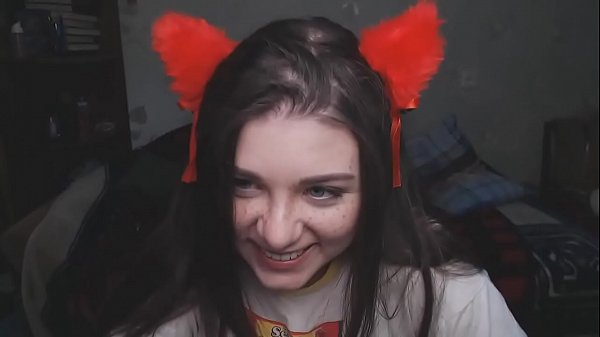 Cute girl gives sloppy one while being toyed with