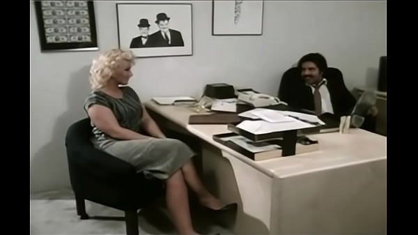 Play MP4 - stevie taylor - hotel anal