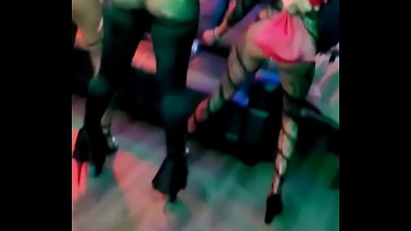 Nonton Catch The Main Event, Pull Up! thumbnail