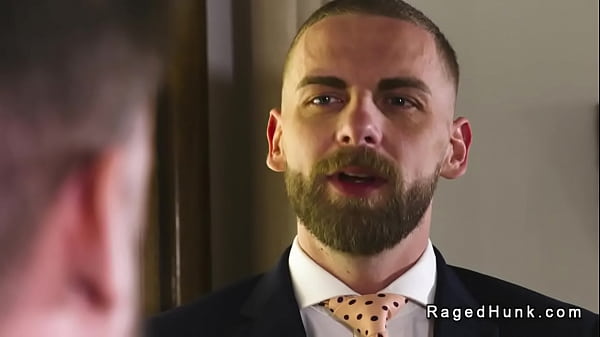 Real estate agent Manuel Reyes shoes property to mogul Zac Johnson and then gives him a blowjob in the kitchen till gets anal fucked 