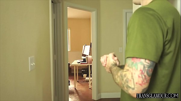 Play MP4 - TGirl Trainer Gets Fucked By Her Client's Husband