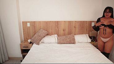 Nonton Gangbang And Bukake To A Pretty Colombian Slut thumbnail