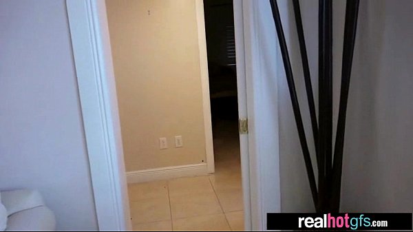 Hard_Sex Action Tape_With HotReal Sexy Amateur GF roxii blair video_25