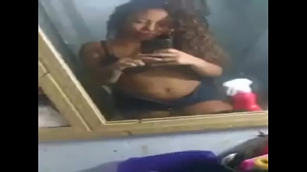 Nonton Hot Black Girl Streaming Live On Periscope thumbnail