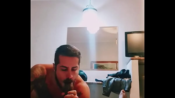 Dando Para Um Pauzudo Gostoso Da Zl thumbnail