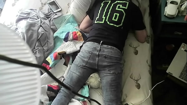 Humping my pillow then jerking off 