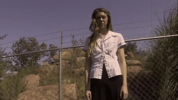 Jessie Andrews Thinks That Love Hurts thumbnail