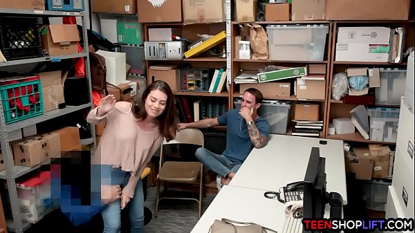 Play MP4 - Boyfriend has no mercy for his shoplifting girlfriend