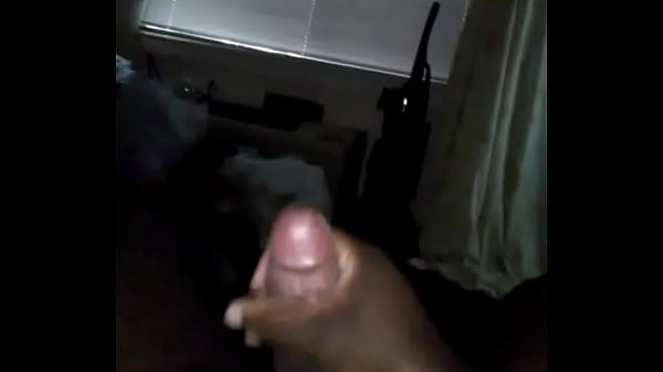 Play MP4 - Early morning cumshot