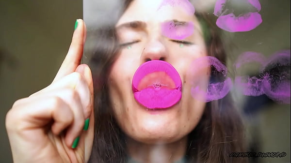 Naughty noisy pinky kiss