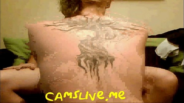 Tattoo girlfucks her boyfriend on_webcam live