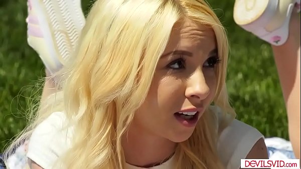 Sexy blonde teen fucked by her stepbro in the frontyard 