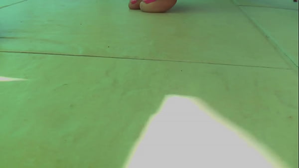 Nonton Pissing In Pantyhose thumbnail