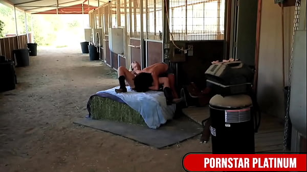 Busty blonde devon munches veronica&rsquo;s pussy in stable fuck