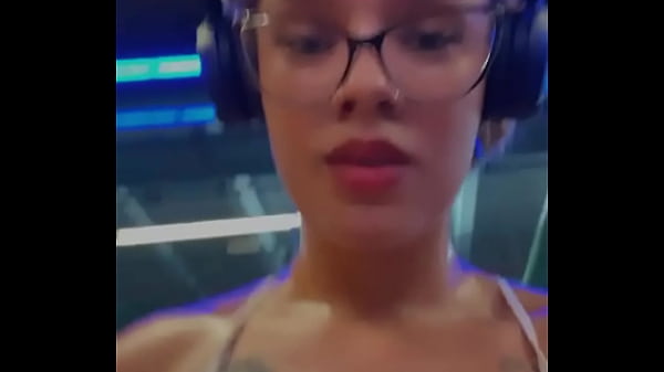 O cardio da gata t&aacute; em dia