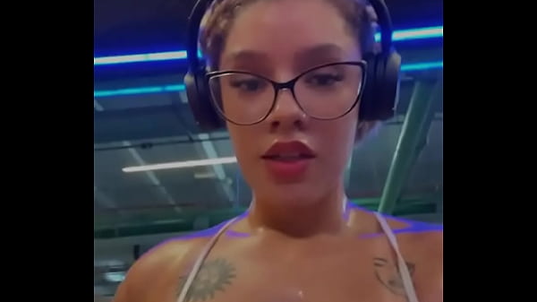 O cardio da gata t&aacute; em dia