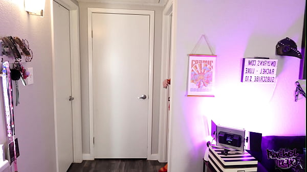 Nonton Velma Loses Glasses Finds Butt Plug Cumming Hard Anally thumbnail