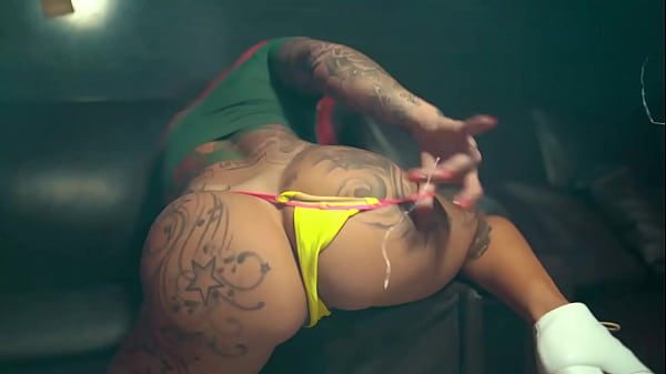 Pecadora do Funk Ensaio Exclusivo_Semi Nua