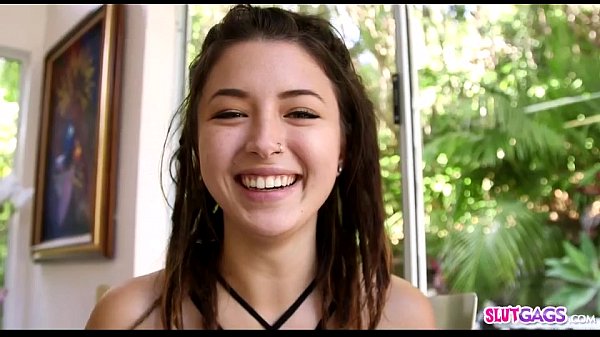 DAISY_HAZE HAS A LOT_OF GAG SPIT