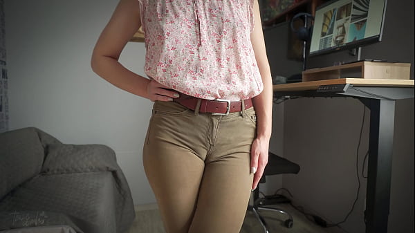 Hot Secretary Teases Wedgie In Jeans 4k thumbnail