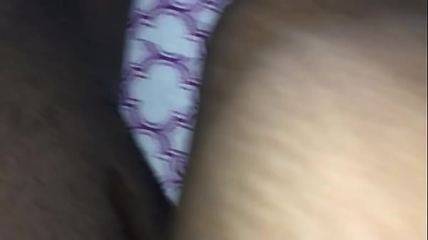 Fuckn this bitch while her n s