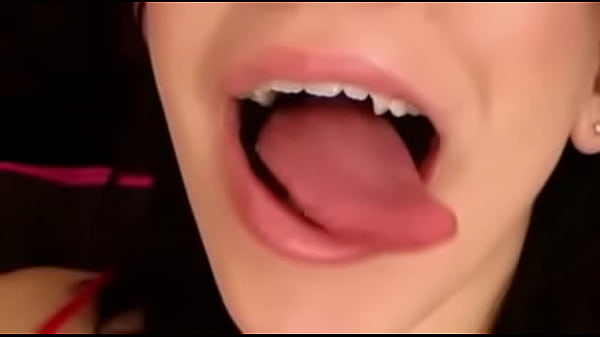 Play MP4 - Katelyn's Mouth