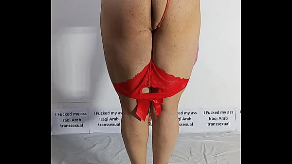 I am an Iraqi Arab gay shemale , and I practice anal sex and penetrate my anus with a dildo that I felt reach my navel. I wish I had a bigger dildo to penetrate myself with. 