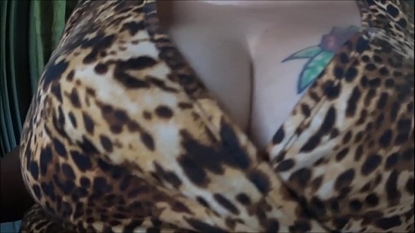 Play MP4 - MI ESPOSA Y SU PANOCHA&period;POR WEBCAM