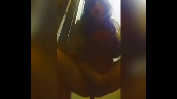 Travesti puta mexicana se masturva  por el culo